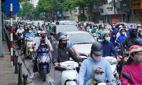 Chuẩn bị cấm xe máy xăng: Hà Nội dự kiến hỗ trợ 3 triệu/người để khuyến khích chuyển sang xe máy điện