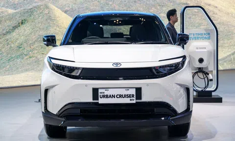 SUV điện Toyota Urban Cruiser EV ra mắt tại Đông Nam Á: Đi được tối đa 400 km, sạc 30 phút đầy pin