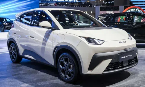 Mục sở thị BYD Atto 1 vừa ra mắt Đông Nam Á: SUV điện giá rẻ đi gần 400 km/sạc, có cơ hội về Việt Nam?