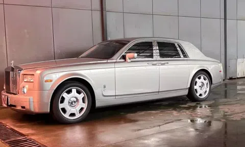 Rolls-Royce Phantom đời 2007 "đắp chiếu" 18 năm vẫn có giá hơn 5 tỷ đồng