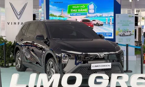 VinFast chốt lịch bàn giao lô xe Limo Green đầu tiên: Kỳ vọng lớn ở mẫu MPV điện giá "mềm"