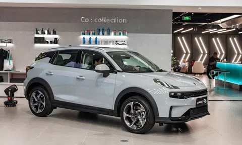 Lô hàng Lynk & Co 06 Hyper Pro mới có gì khác mà khiến cộng đồng chủ xe bàn tán?