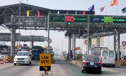 Không chuyển đổi sang tài khoản giao thông, ô tô đối mặt nguy cơ không được qua trạm thu phí