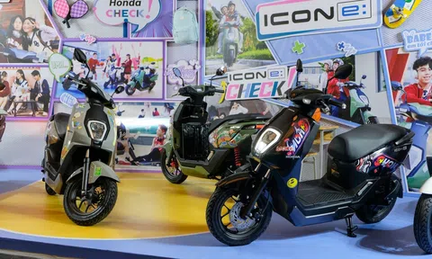 Từ 15/8, khách Việt có thể mua xe máy điện ICON e: kèm pin, giá tăng thêm gần 10 triệu đồng