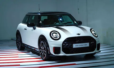 Mini John Cooper Works 3 cửa cập bến Việt Nam - Hatchback hiệu năng cao không dành cho số đông