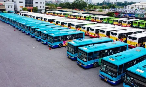 Hà Nội tạm ngưng 19 tuyến buýt, điều chỉnh giao thông trong thời gian cấm đường