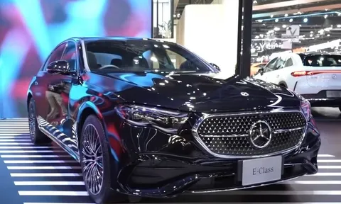 Đại lý báo nhận đặt cọc Mercedes-Benz E-Class 2025: Ba phiên bản, động cơ mild-hybrid, giá dự kiến tăng nhẹ