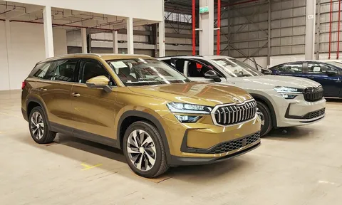 Skoda Kodiaq có giá mới tại Việt Nam: Bản Sportline gần 1,5 tỷ, bản Premium ưu đãi mạnh đấu Santa Fe, Everest
