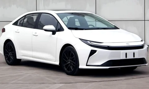Toyota Corolla nâng cấp giữa vòng đời tại thị trường hàng xóm: Thêm cá tính, nhiều điểm giống Prius và RAV4