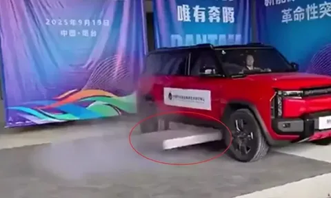 Công nghệ “phóng pin” từ xe điện tại Trung Quốc gây tranh cãi