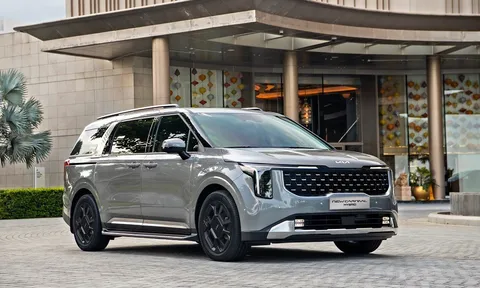 Kia Carnival HEV chiều khách Việt mê tiện nghi, bổ sung tùy chọn ghế VIP tích hợp massage, điều khiển cảm ứng