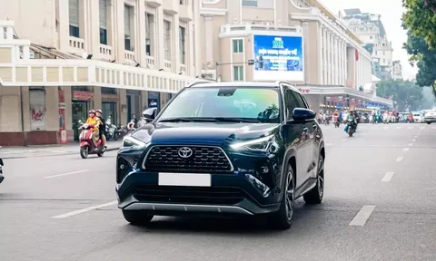 Toyota Việt Nam bàn giao 8.000 xe trong tháng 10/2025, Yaris Cross vẫn là "quán quân" doanh số