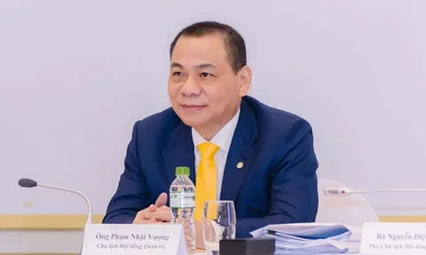 Ông Phạm Nhật Vượng cùng 2 con trai lập công ty Vinspace, lấn sân sang lĩnh vực hàng không vũ trụ