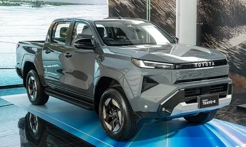 Toyota Hilux 2026 trình làng tại Thái Lan: Lần đầu có bản thuần điện với phạm vi hoạt động hơn 350 km/sạc