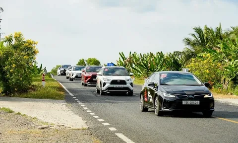 Toyota giảm đến 100% phí trước bạ cho loạt xe hybrid, khách hàng tiết kiệm hơn trăm triệu đồng