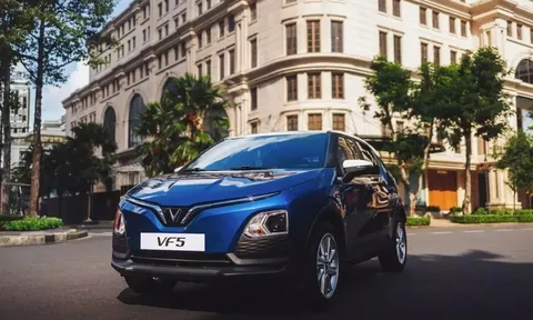 Phân khúc SUV cỡ A tháng 10/2025: VinFast VF 5 "một mình một ngựa", xe xăng chật vật giữ thị phần