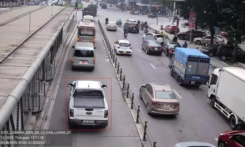 Chỉ trong 24 giờ, camera AI "tóm" hơn 700 trường hợp vượt đèn đỏ tại một ngã tư ở Hà Nội