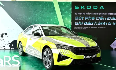 Mục sở thị sedan hiệu suất cao Skoda Octavia RS: Chốt giá 1,608 tỷ đồng tại Việt Nam đấu Civic Type R và Golf R