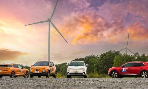 VinFast dự kiến cung ứng tới 20.000 ô tô điện, 100.000 xe máy điện cho Thủ đô Congo vào quý I năm sau
