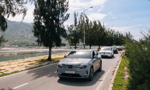 Chủ xe nói thẳng về VinFast VF 8: 'Đáng giá tới từng xu, vận hành yên tâm tuyệt đối'