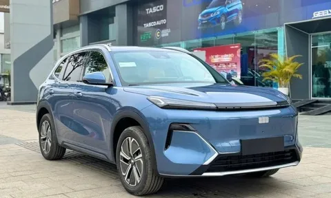 Đại lý báo nhận đặt cọc Geely EX5 EM-i: Bản cao cấp nhất có giá dự kiến hơn 1 tỷ đồng, đi kèm loạt trang bị 'xịn sò'