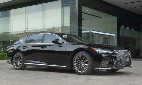 Nhiều mẫu xe Lexus hybrid được điều chỉnh giá nhờ chính sách thuế mới