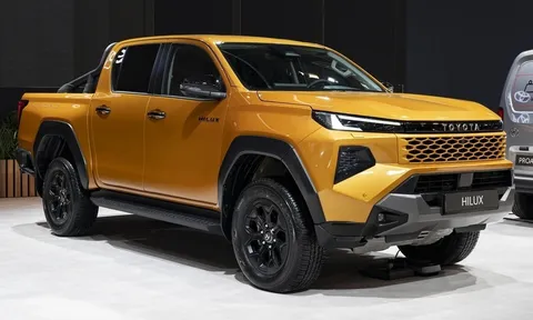 TOP 10 xe xăng dầu bán chạy nhất tháng 2/2026: Hilux lần đầu vượt Ranger, Xpander bất ngờ vắng mặt