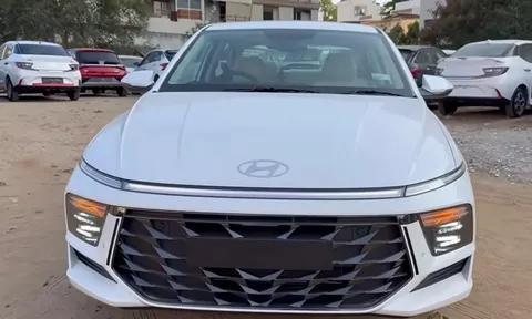 Chiêm ngưỡng Hyundai Accent 2026 'bằng xương bằng thịt' vừa cập bến đại lý: Bản nâng cấp có gì đáng chú ý?