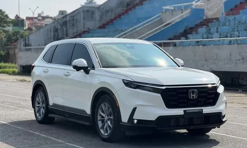 Honda Việt Nam điều chỉnh trang bị cho CR-V bản xăng, tăng sức cạnh tranh CX-5 và Tucson