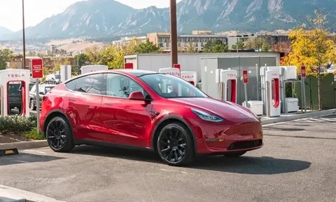 Chỉ trong 7 ngày, lượt tìm kiếm xe điện cao hơn đến 20% khi giá xăng liên tục tăng mạnh