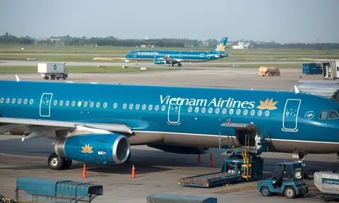 Hàng không 'căng mình' vì nhiên liệu đắt đỏ, nhiều tuyến bay nội địa bị cắt giảm