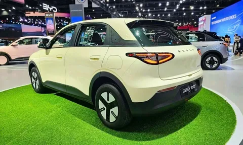 Cận cảnh SUV điện Geely EX2: Cùng phân khúc VF 5, sẽ về Việt Nam ngay trong tuần này