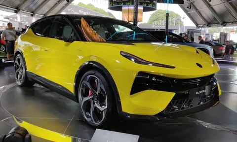 Lotus ấn định ngày ra mắt tại Việt Nam, mang theo SUV điện cạnh tranh Porsche Macan EV