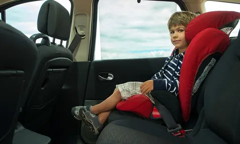 Đừng để sự vội vàng tạo thành bi kịch: Bài học từ những trường hợp trẻ em bị bỏ quên trên ô tô