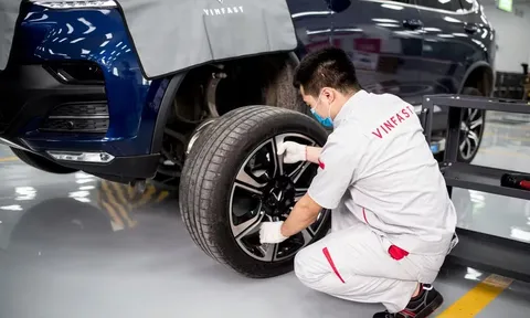 Nhiều hãng ô tô tại Việt Nam tăng thời hạn bảo hành để giữ chân khách hàng