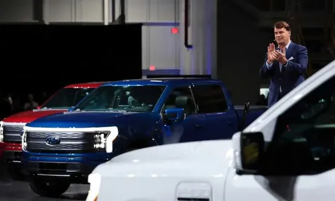 CEO Ford lo ngại khi phải cạnh tranh với xe điện Trung Quốc trên 'sân nhà'