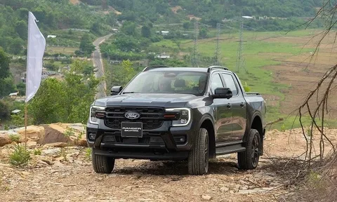 Mục sở thị Ford Ranger Wildtrak máy dầu V6 3.0L: Khi xe bán tải không còn chỉ để chở hàng