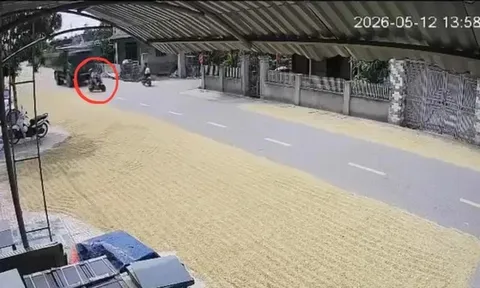 'Biến' lề đường, lòng đường thành sân phơi, người dân có thể bị xử phạt thế nào?