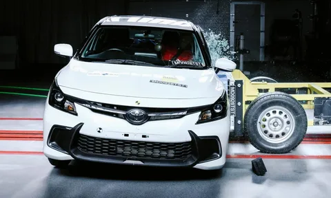 Toyota Starlet 'rớt thảm' trong bài kiểm tra an toàn, thiếu túi khí bên là điểm trừ lớn