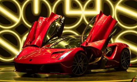 Mục sở thị Lotus Evija: Hypercar điện mạnh hơn 2.000 mã lực mới được đưa về Việt Nam