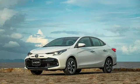 Doanh số sụt giảm, nhiều mẫu sedan hạng B tại Việt Nam đồng loạt giảm giá để hút khách