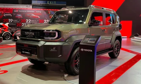 SUV địa hình cỡ nhỏ Toyota Land Cruiser FJ ra mắt Đông Nam Á, chờ ngày mở bán tại Việt Nam