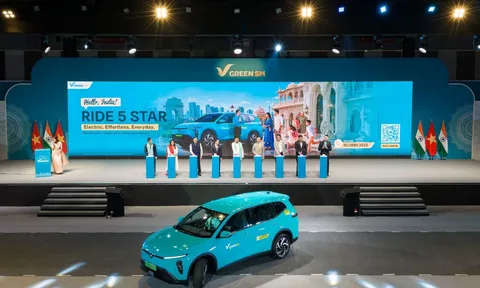 Dịch vụ taxi điện Green SM Limo ra mắt tại Ấn Độ, dùng MPV 7 chỗ của VinFast