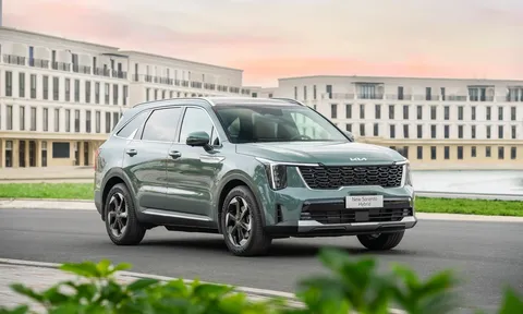 Kia Sorento Hybrid hoàn toàn mới cập bến Việt Nam, dự sẽ bàn giao đến khách hàng từ tháng 8/2026