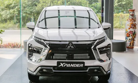 Toyota Veloz Cross hụt hơi, Mitsubishi Xpander tái chiếm 'ngôi vương' phân khúc MPV 7 chỗ chạy xăng
