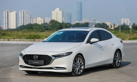 Mazda3 tiếp tục là điểm sáng hiếm hoi của phân khúc sedan cỡ C