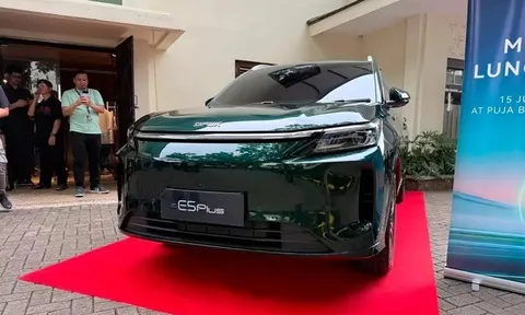 DFSK E5 Plus 'siêu tiết kiệm xăng' đã đến Đông Nam Á: Đi xa đến 1.200 km sau mỗi lần nạp nhiên liệu và sạc đầy pin