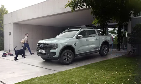 Ford khẳng định Ranger PHEV đủ sức 'thế chỗ' máy phát điện chạy xăng di động