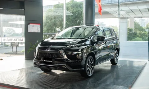 Cuộc đua MPV cỡ nhỏ chạy xăng: Xpander giữ ngôi đầu, Veloz Cross bám đuổi phía sau