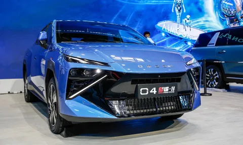 Omoda O4 sắp đổ bộ Đông Nam Á: Thiết kế trẻ trung, có buồng lái AI, cạnh tranh Toyota Corolla Cross